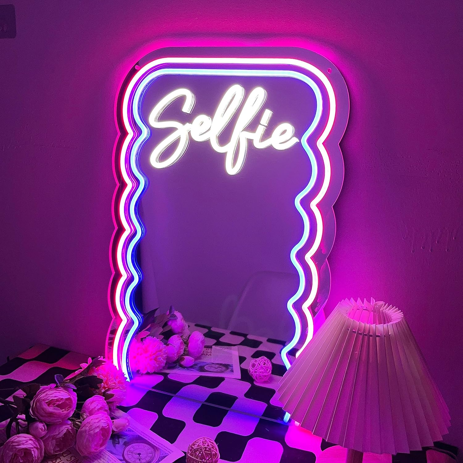 Luce al neon per specchio per selfie personalizzata NEONIP, fatta a mano al 100%, per il trucco della camera da letto