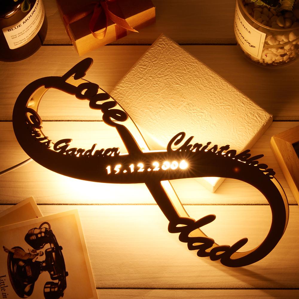 Regali per la festa del papà Lampada personalizzata illuminata con lettera e nome, luce notturna in legno incisa