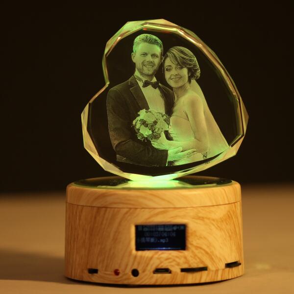 NEONIP-Bluetooth Personalized Colorful Rotating Heart Crystal Light