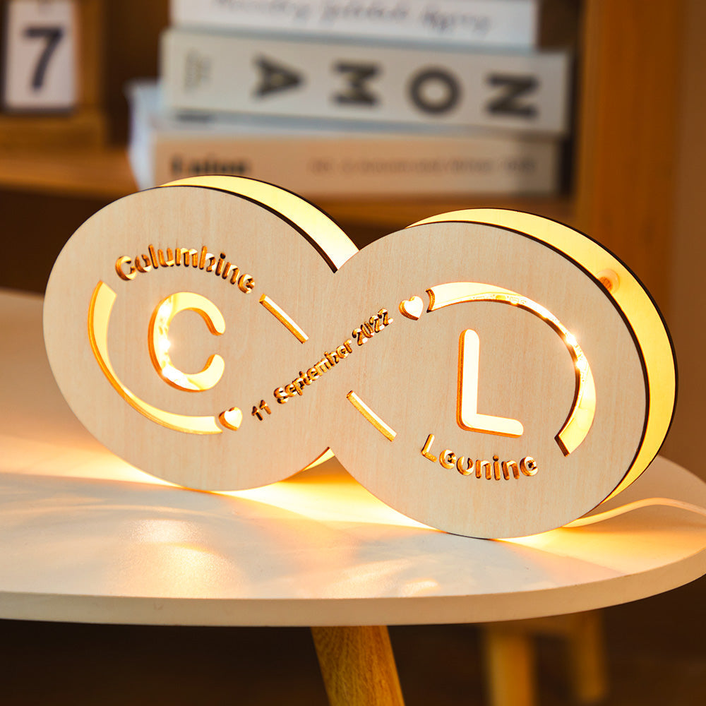 Nome e data personalizzati Luce notturna con segno d'amore infinito con iniziali Lampada in legno per innamorati