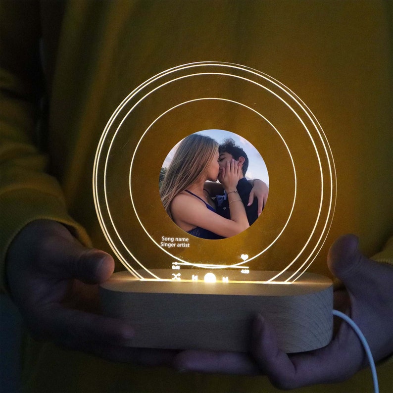 Personalized Photo Vintage Record Styling Night Light Romantic Valentines Gift for Couples