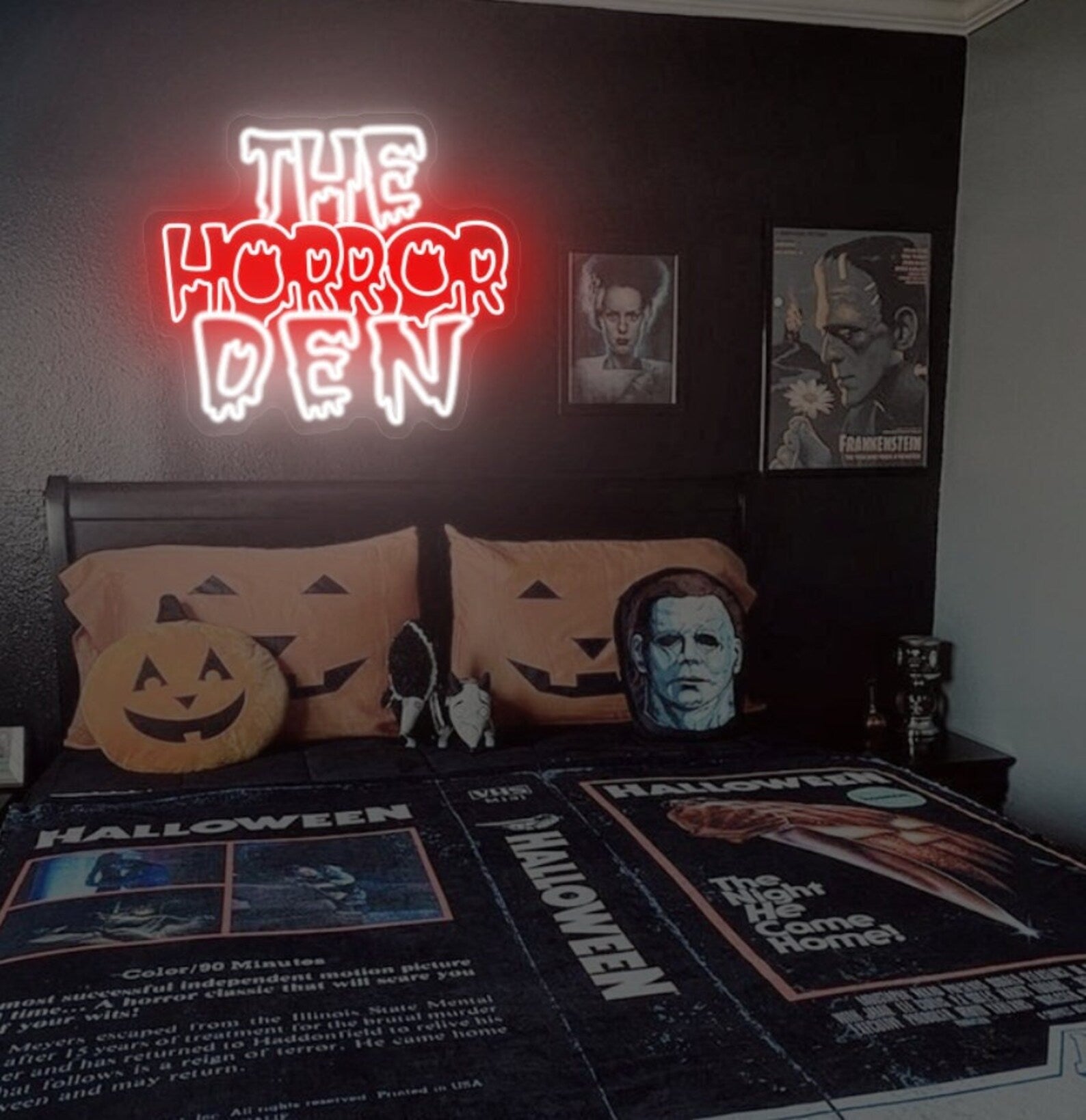 NEONIP-100% Handmade Halloween THE HORROR DEN Neon Sign Gothic room decor