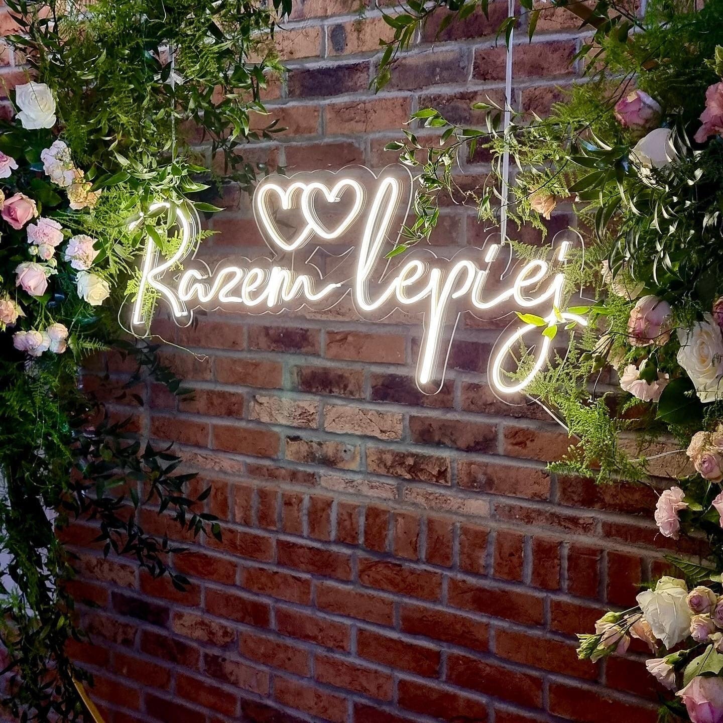 NEONIP-Personalized 100% Handmade Wedding LED Neon Sign with Hearts and Your Names