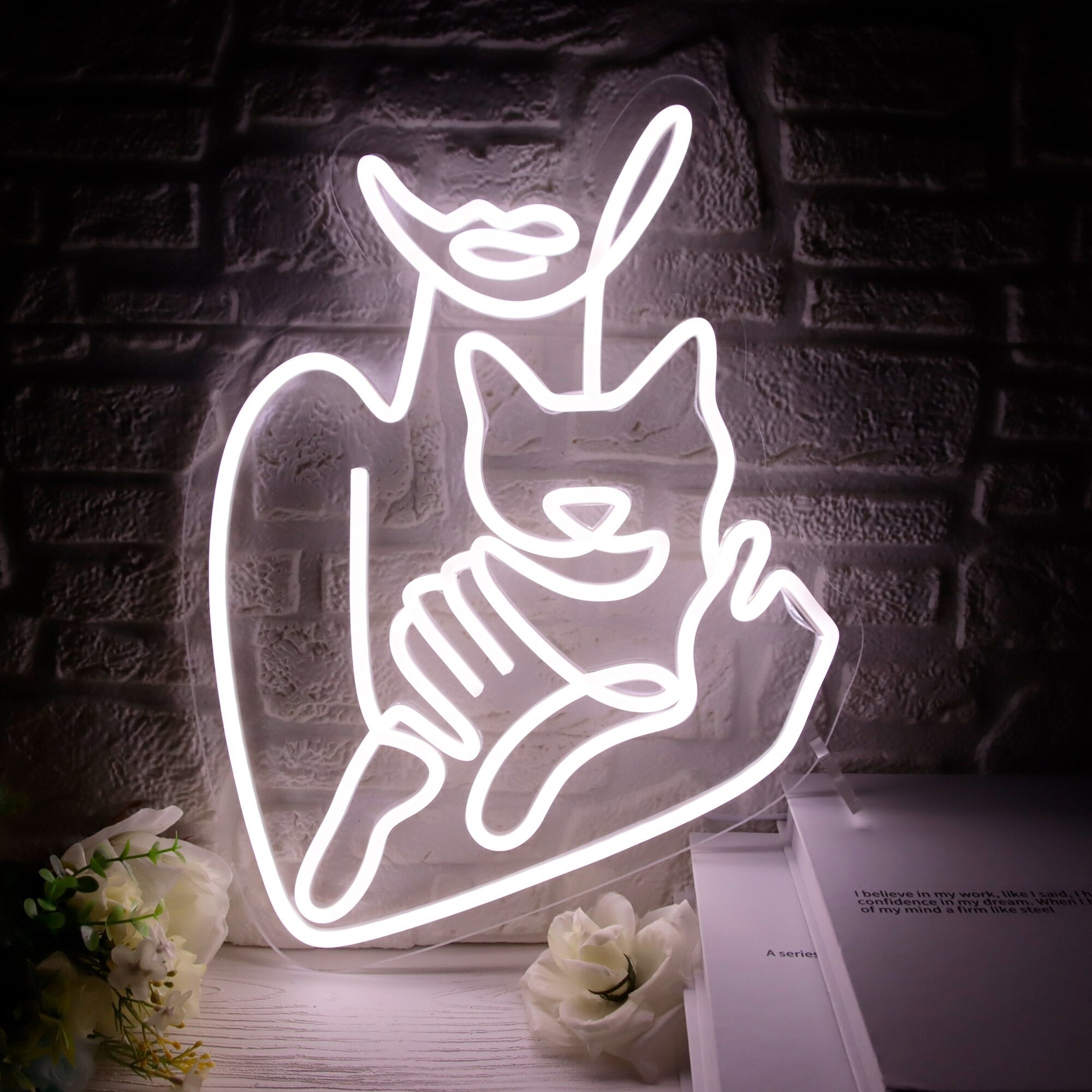 NEONIP-100% Handmade Cat Mom LED Neon Sign